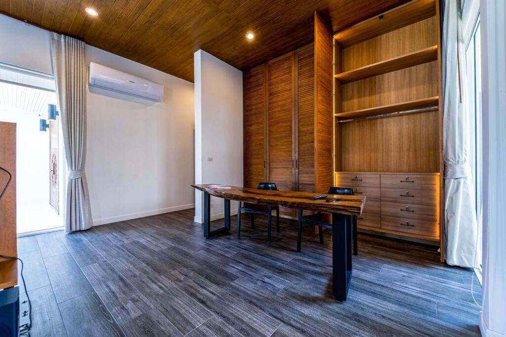 Villa Luxury 7 Bedroom Pool Wl67 Hua Hin