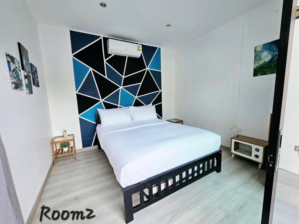 Relax Pool Pranburi Hua Hin