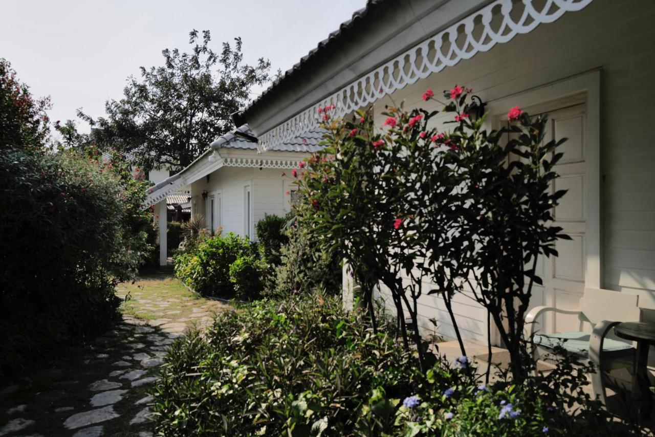 Pailin Pool Villa, *