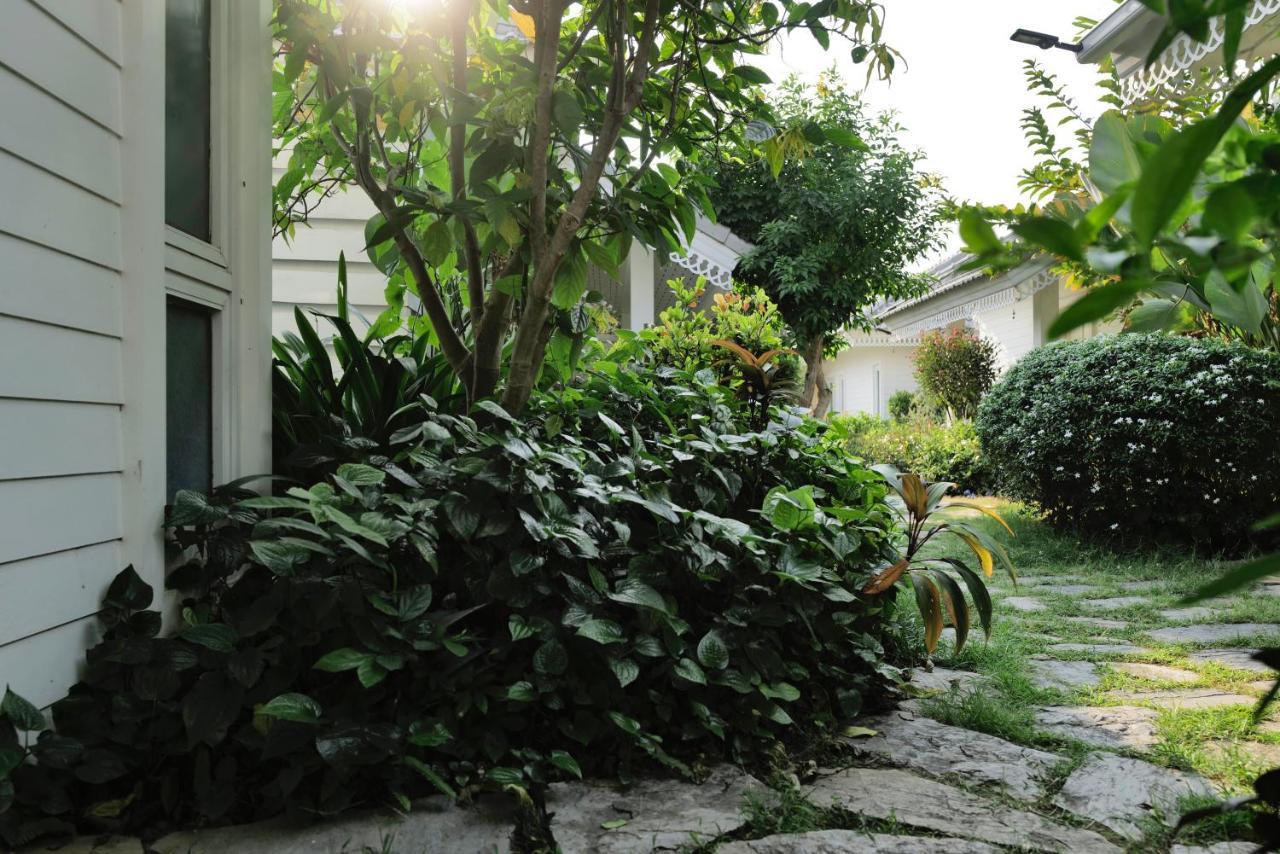 Pailin Pool Villa,
