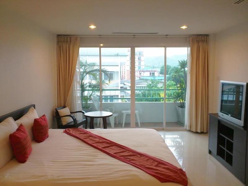 Avenue Hotel 3*