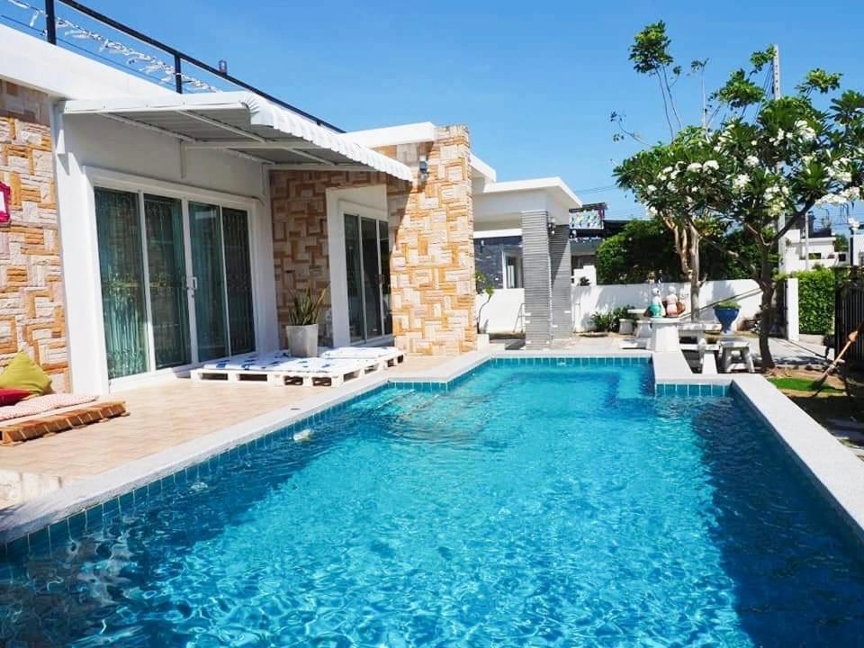 Joy Joy Pool
