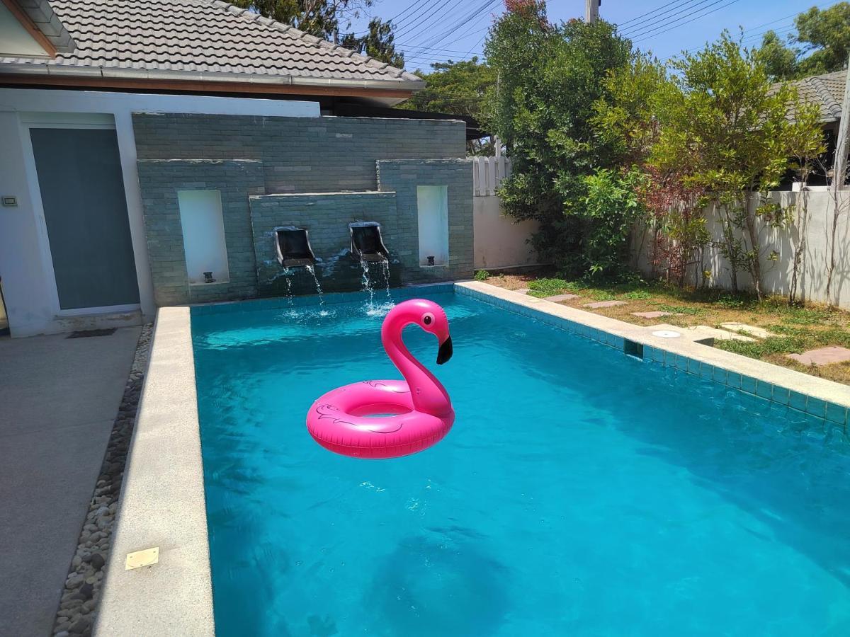 E , Private Pool For Your Family Pousada