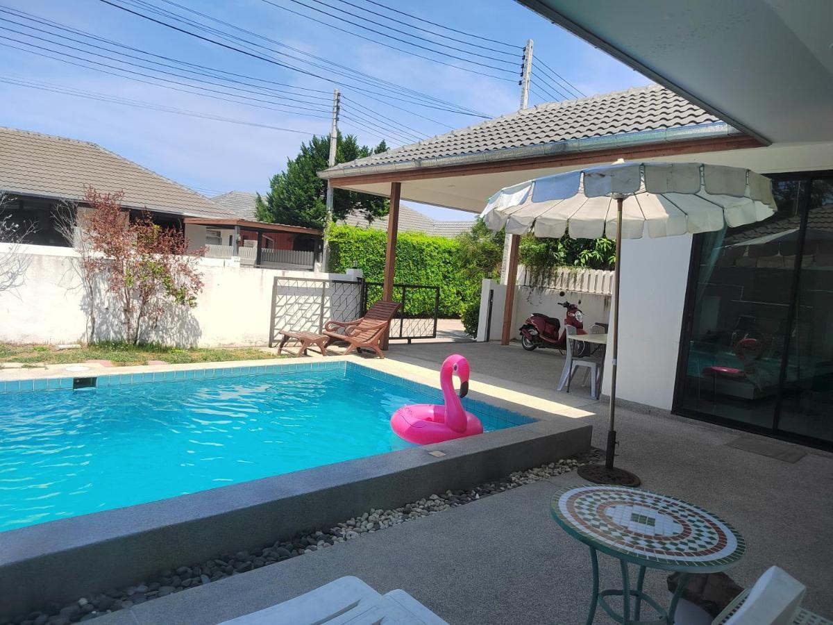 E , Private Pool For Your Family
