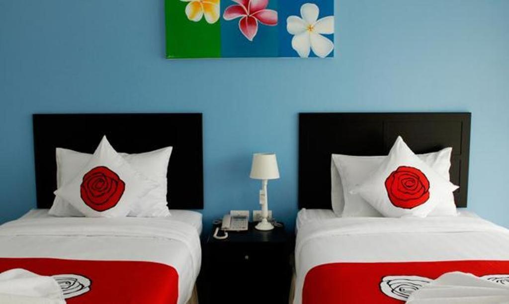 Baan Rabiang Talay Hotel