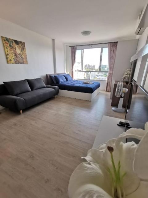 Apartment Baan Peang Ploen Hill View 7th Floor HHQ