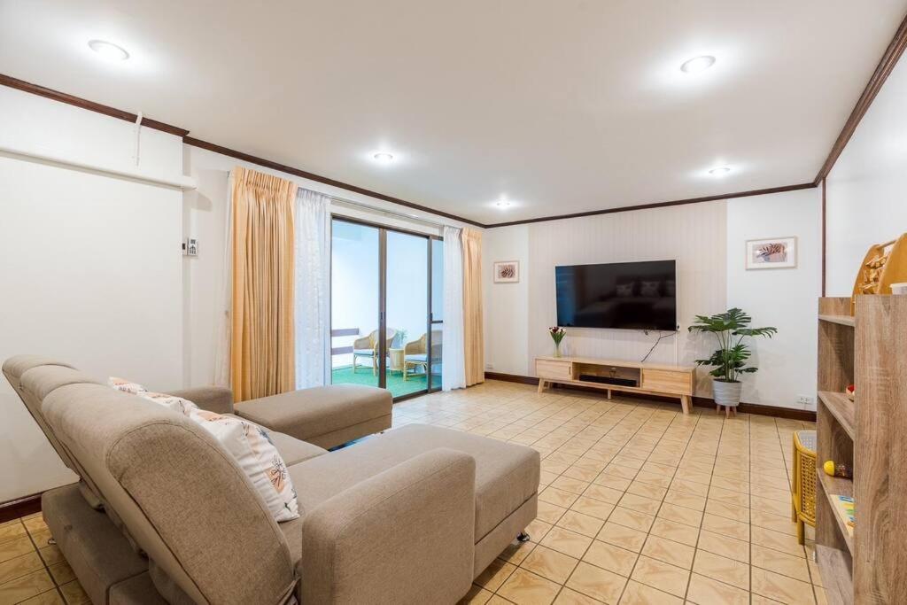 Villa White House2