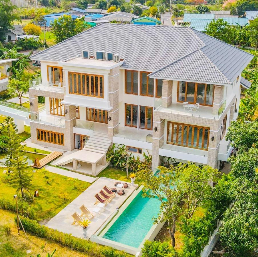 Nichahome Luxury Villa