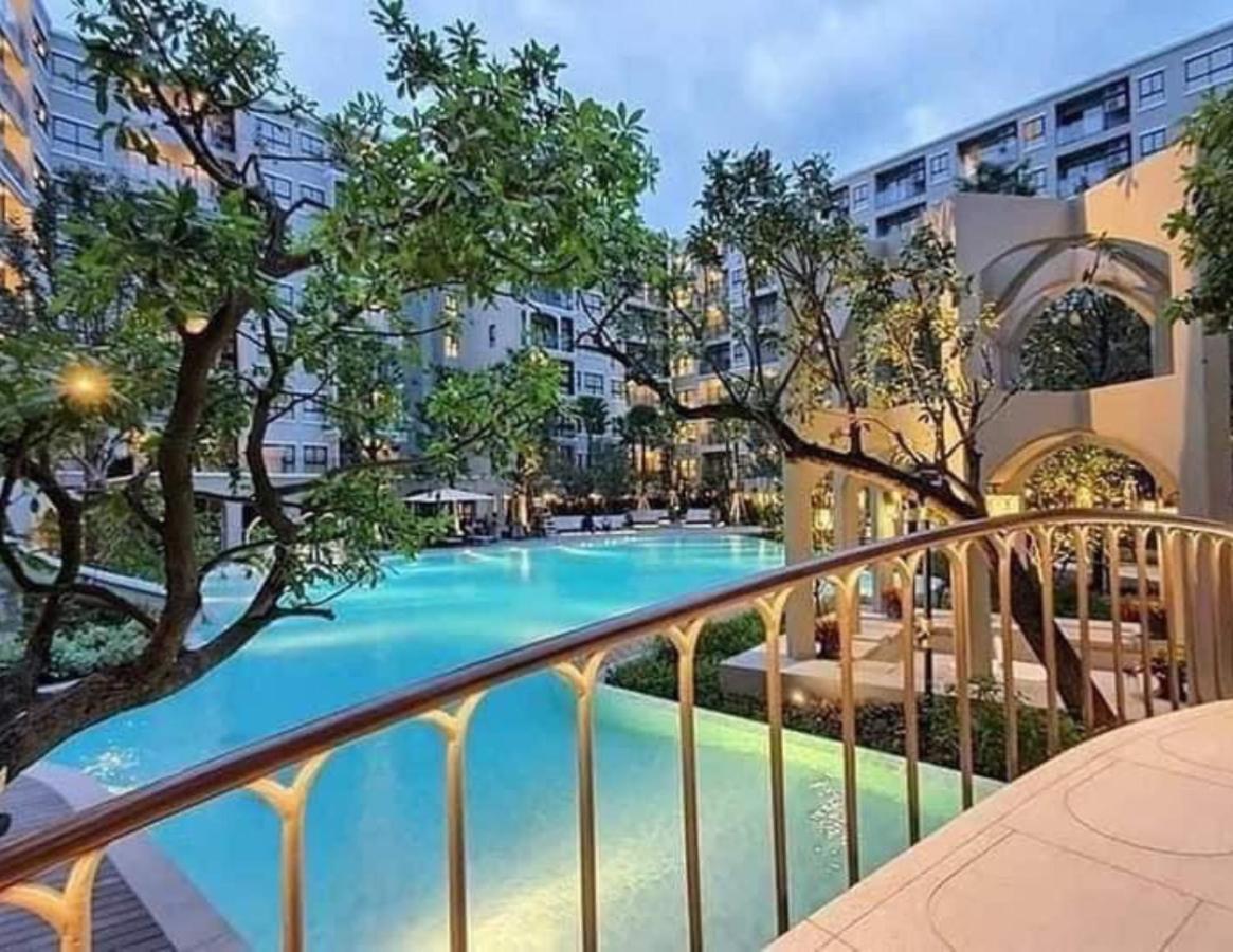 A Luxurious And Romantic At Lacasita By Pikul Apartment Hua Hin