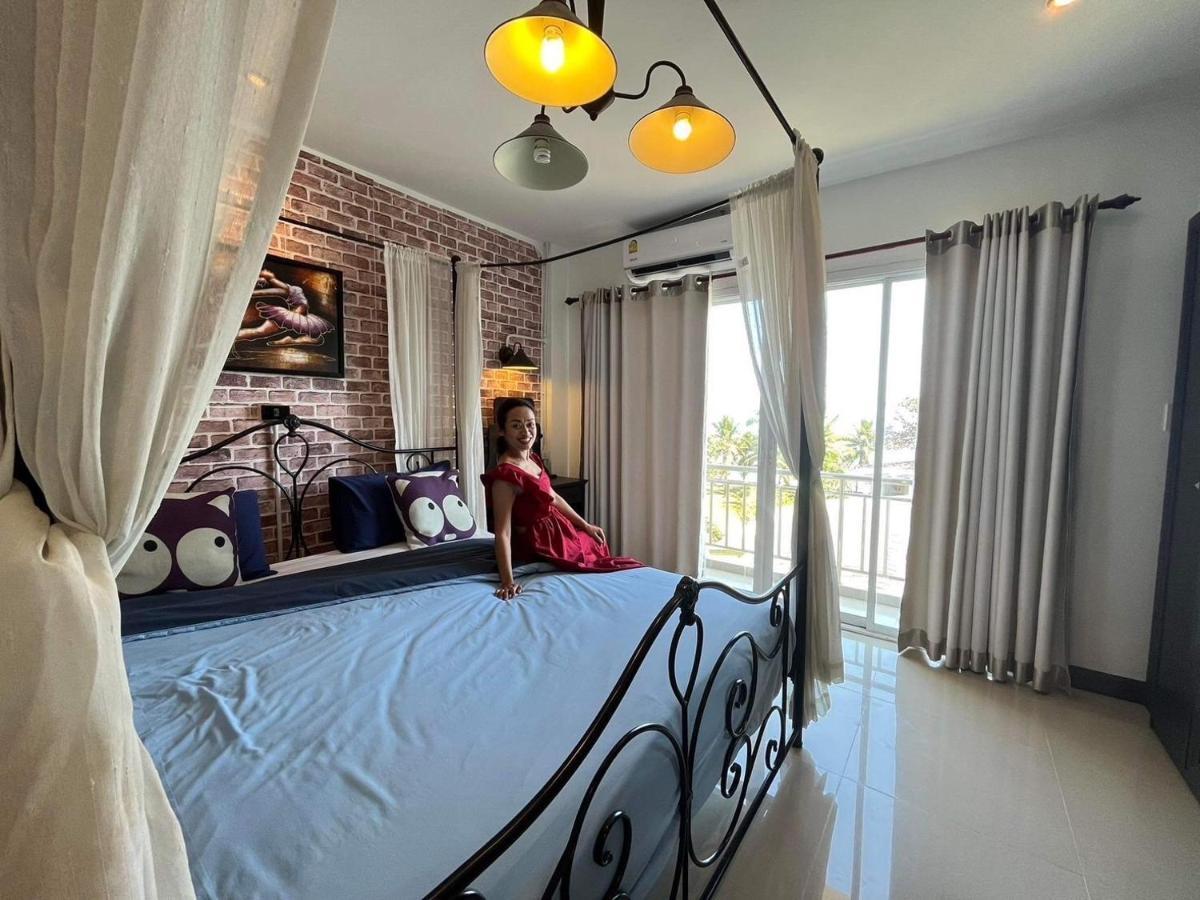 Mooz Hua Hin
