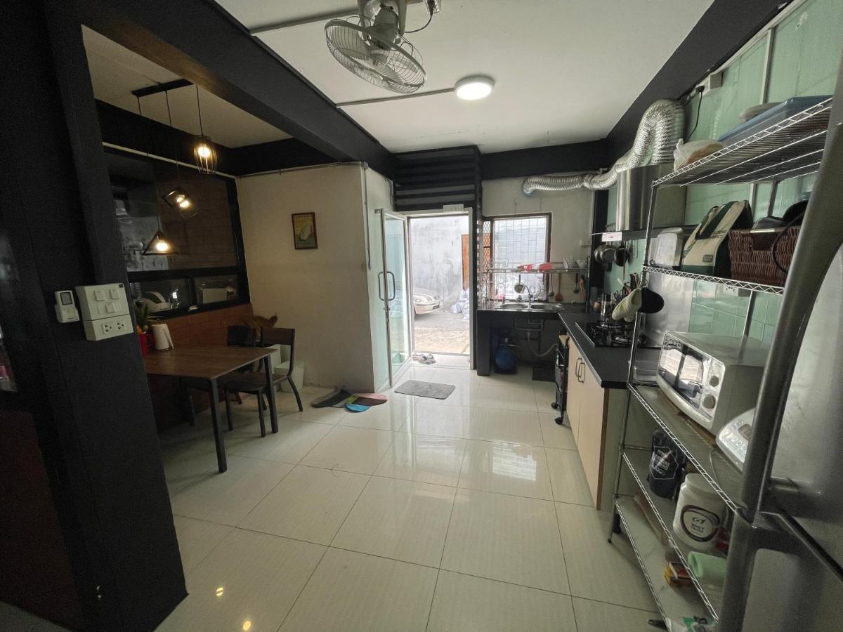 Kings Auto Guest house Hua Hin