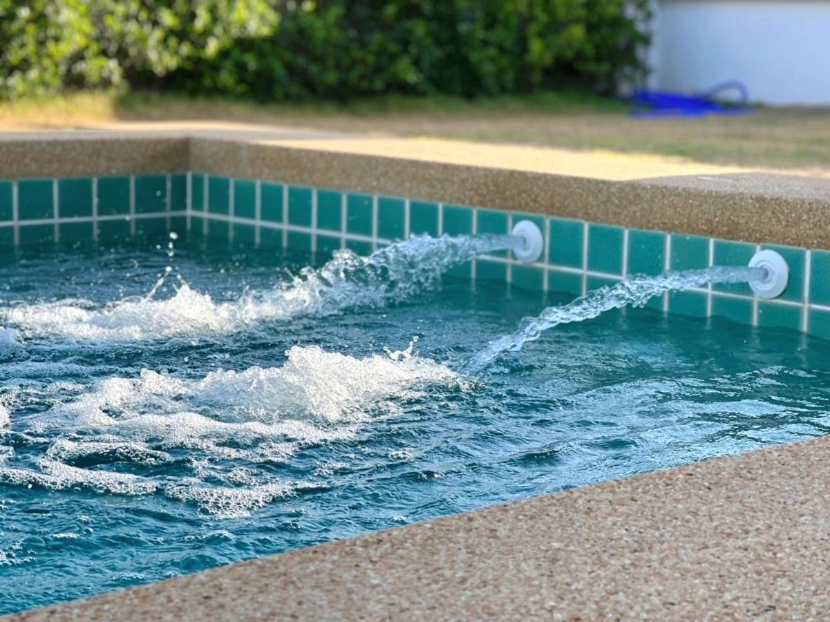Luxurious 4-bedroom Pool With Best Mountain Views *