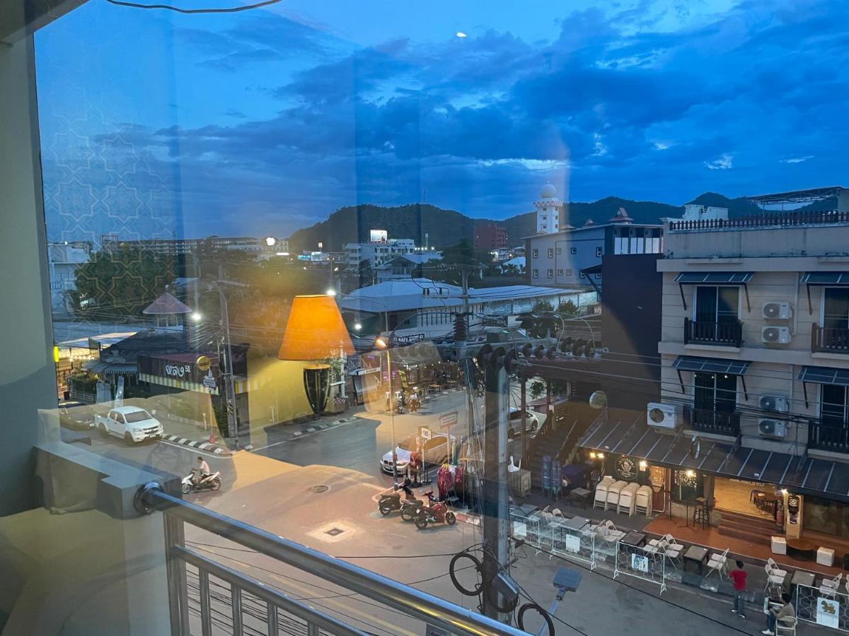 Mooz * Hua Hin
