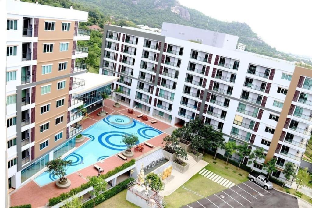 The 88 42-179 Apartment *