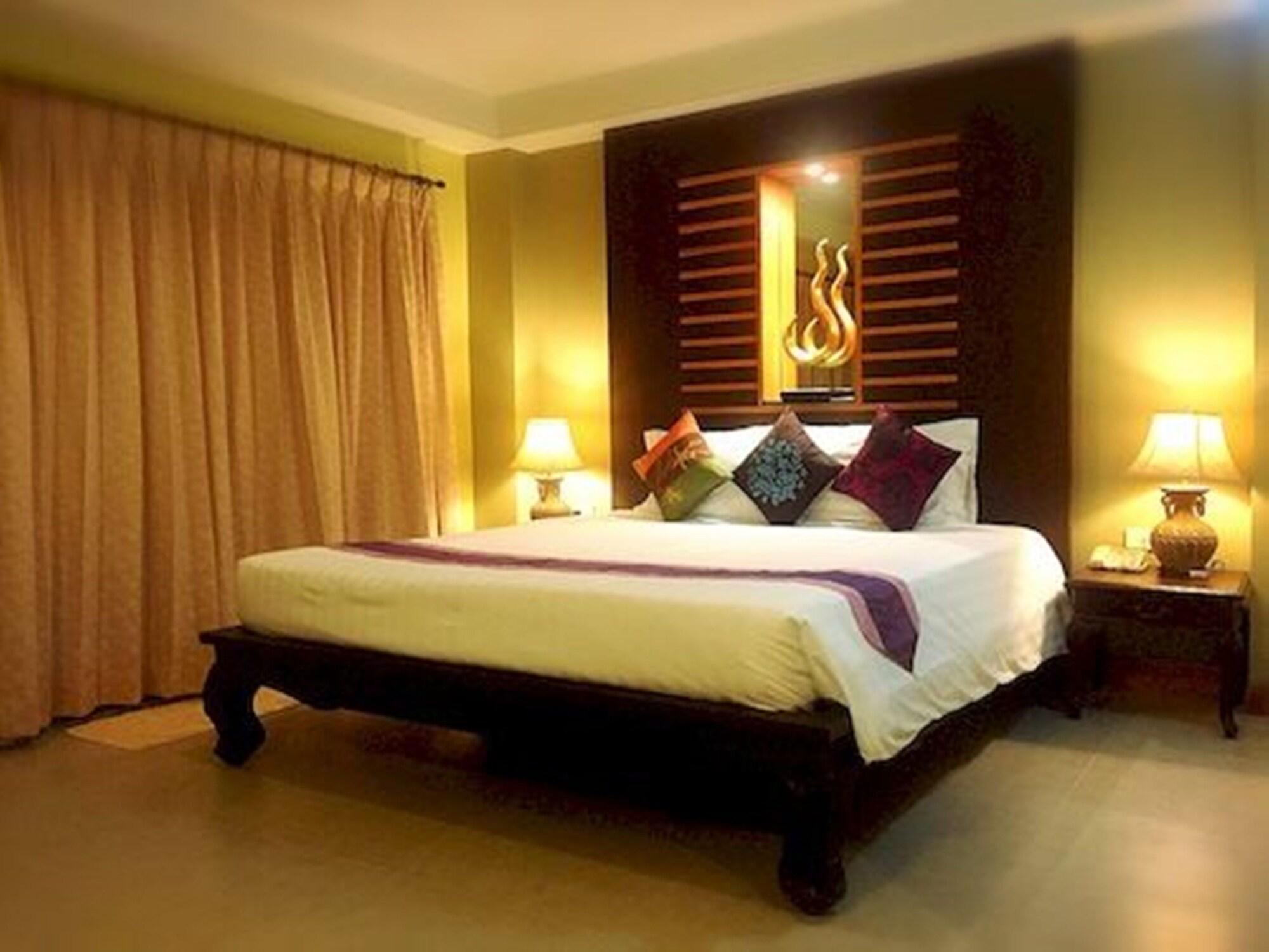 White 3* Hua Hin