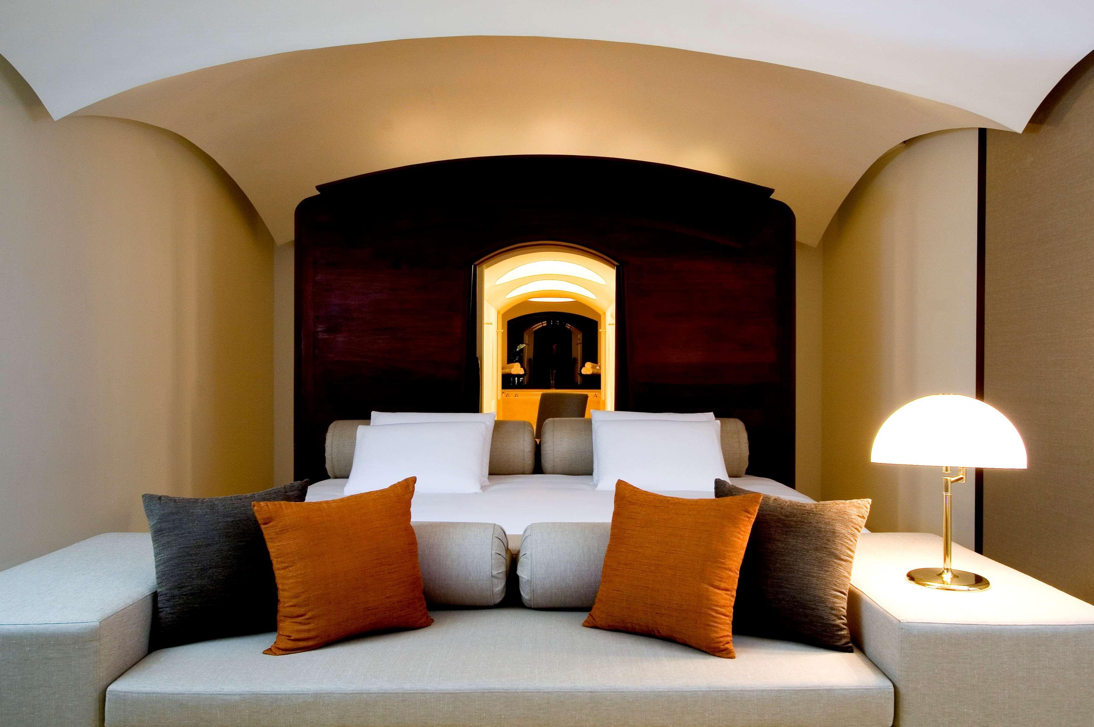 Hyatt Regency Hotel 5*