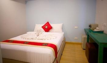 Hotel Nantra 3*
