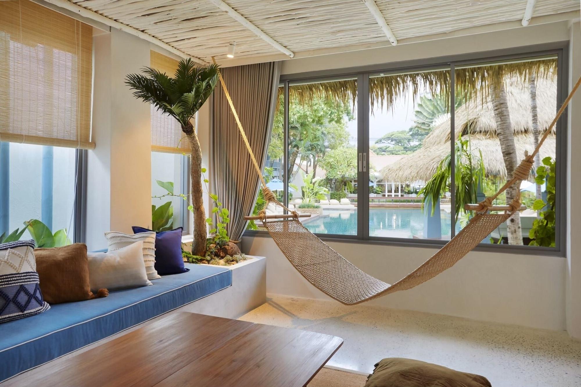 The Peri Resort HHQ