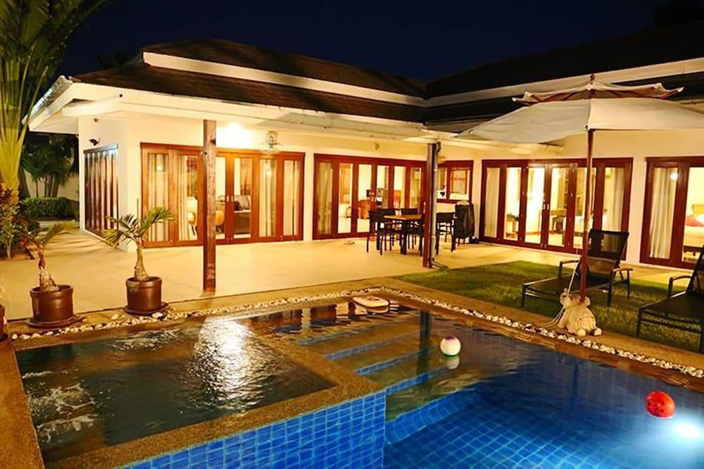 ทิวาพูลวิลล่า Thiva Pool Hua Hin