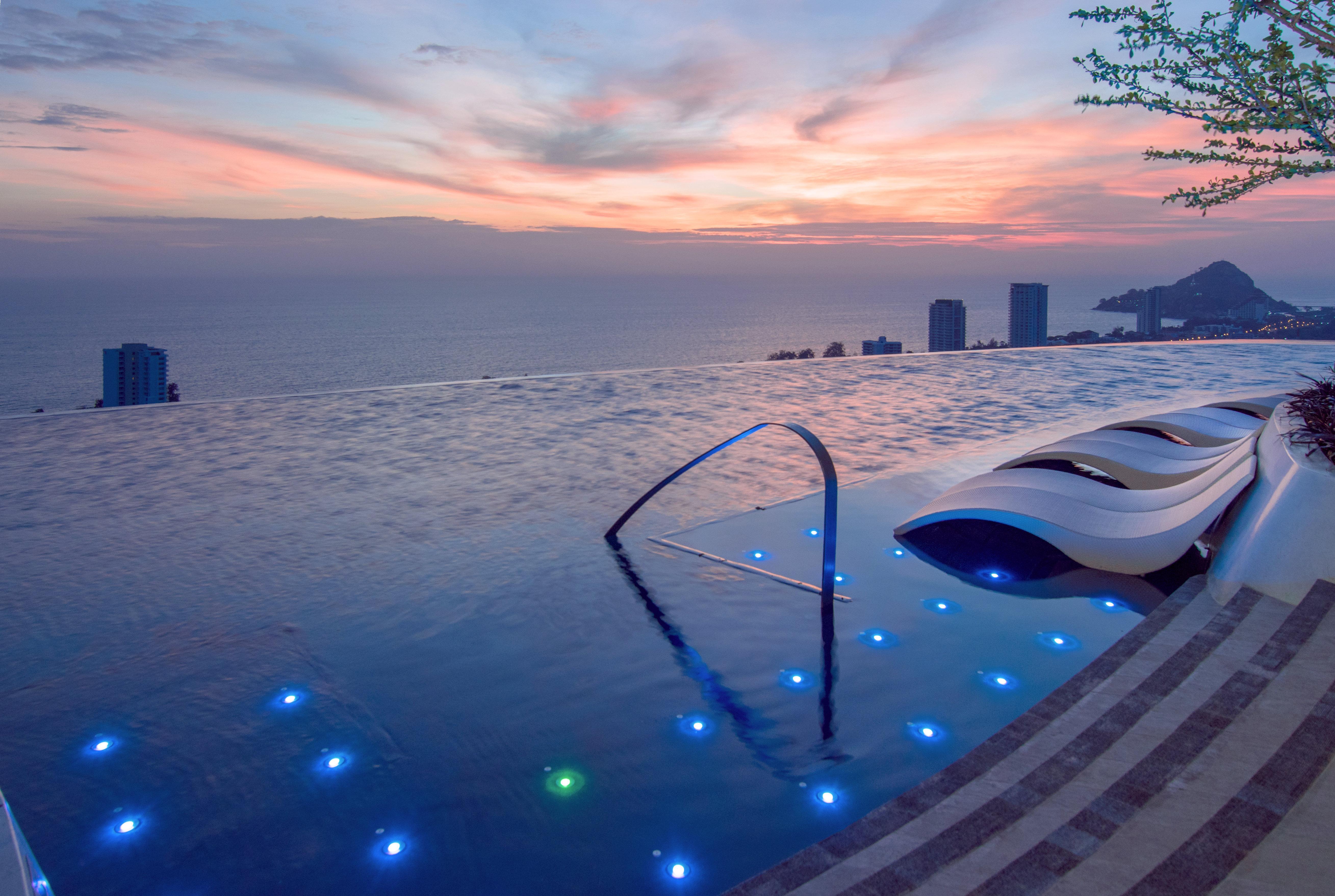 Vana Nava Hua Hin, An Ihg 5*