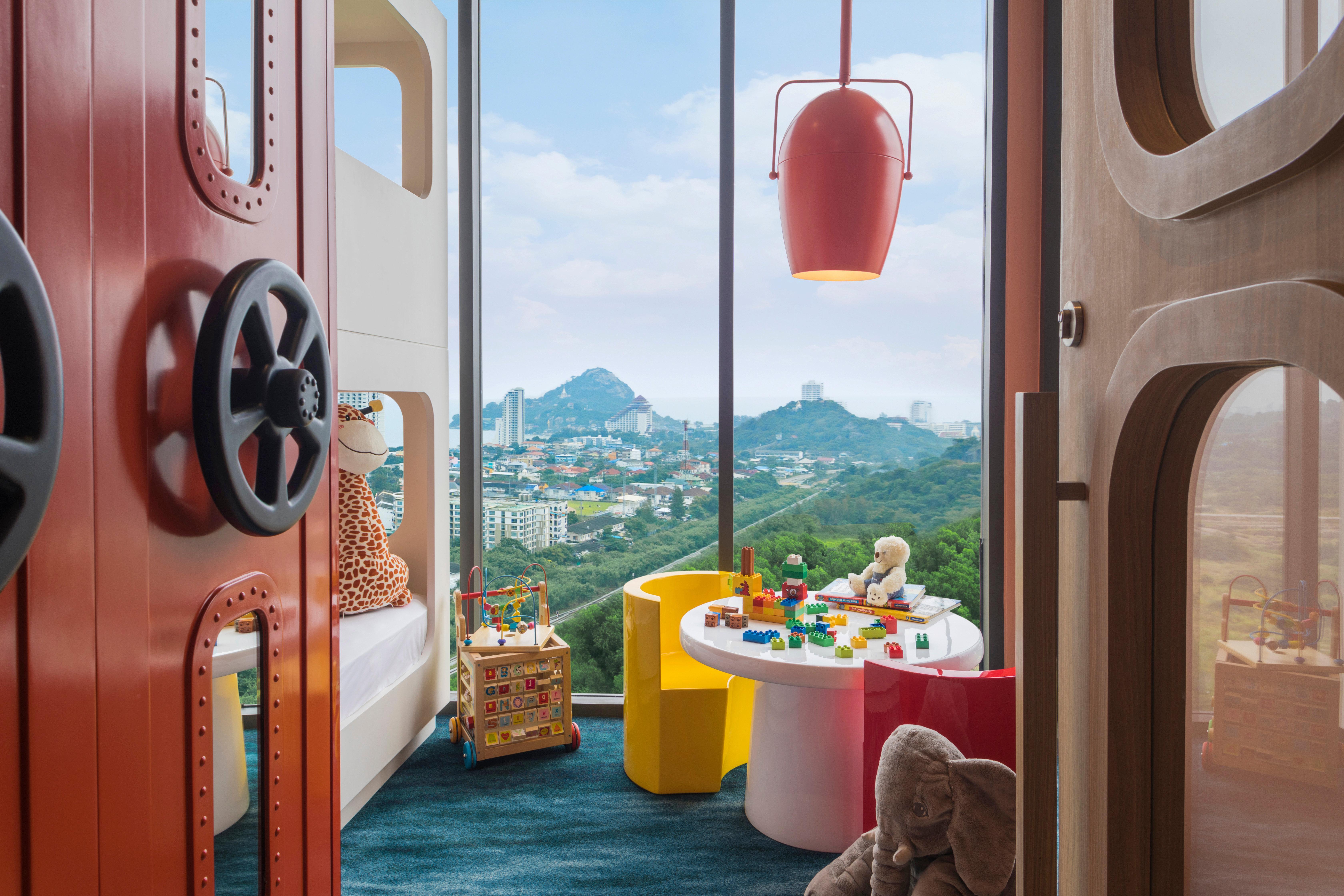 Vana Nava Hua Hin, An Ihg Hua Hin