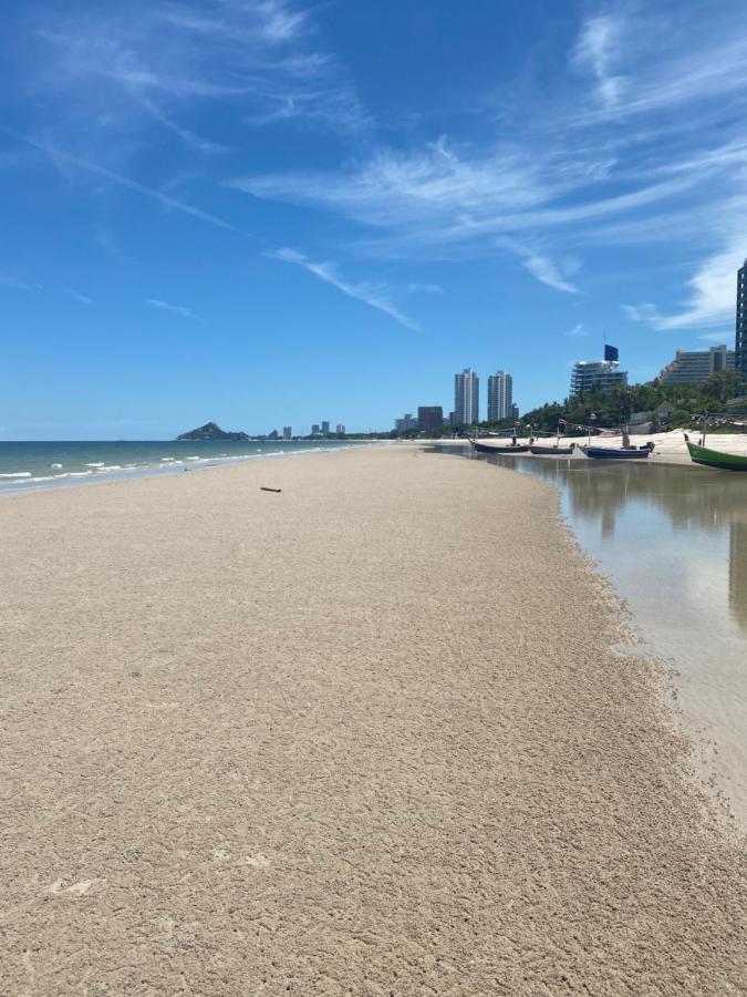 La Habana Hua Hin