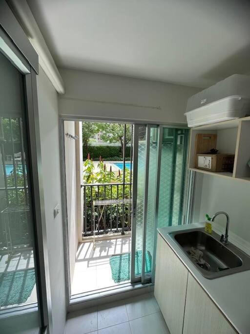 Apartment บ้านเพียงเพลิน A 107 *