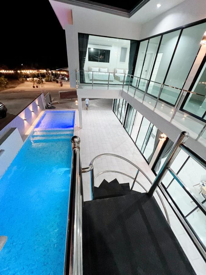 Double P Pool Hua Hin