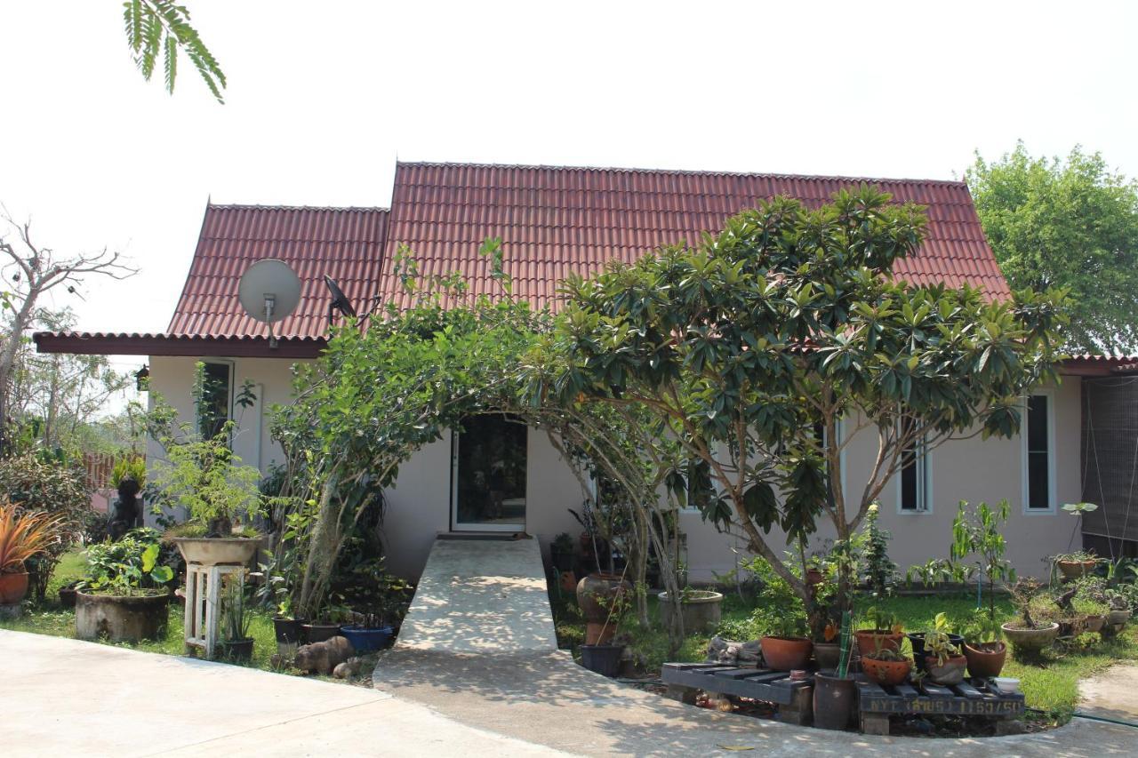Hotel Baan Suan Mulberry Farmstay