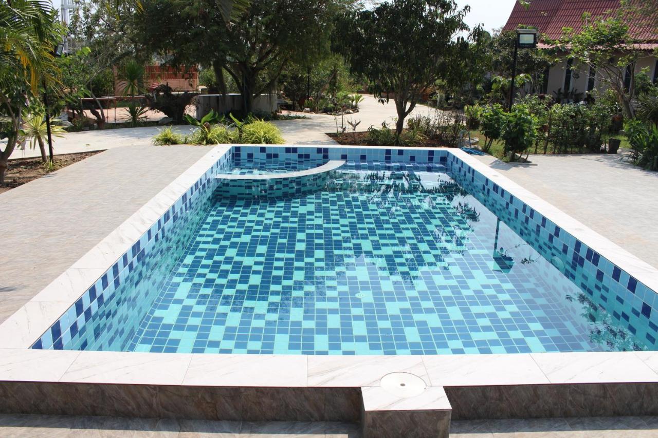 Hotel Baan Suan Mulberry Farmstay Hua Hin