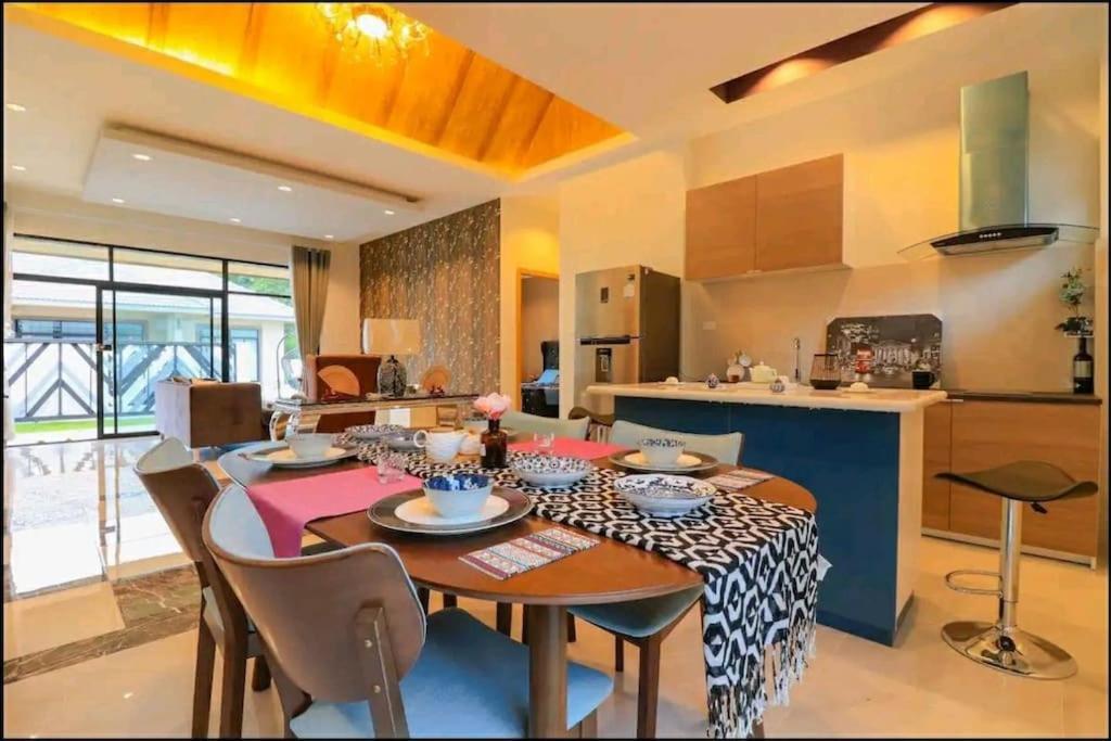 Modern 华欣静家之私家spa池独栋别墅 Hua Hin