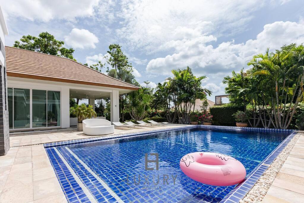 Villa Unique Pool With 5 Bedrooms And Sea View Pm-c1