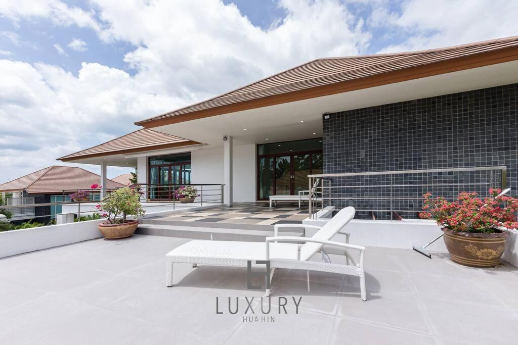 Villa Unique Pool With 5 Bedrooms And Sea View Pm-c1 *