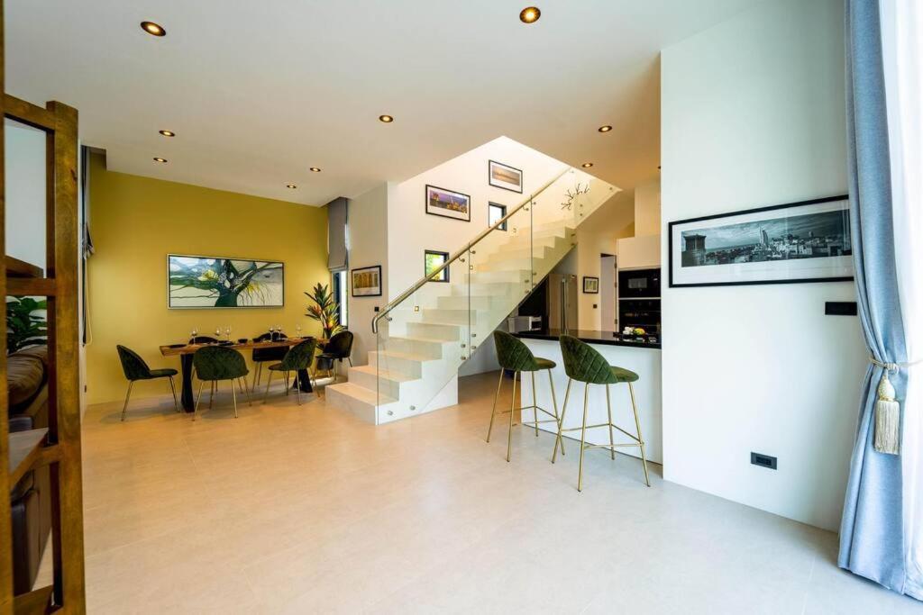 Luxury Modern 6 Bed Private Pool Llw Villa