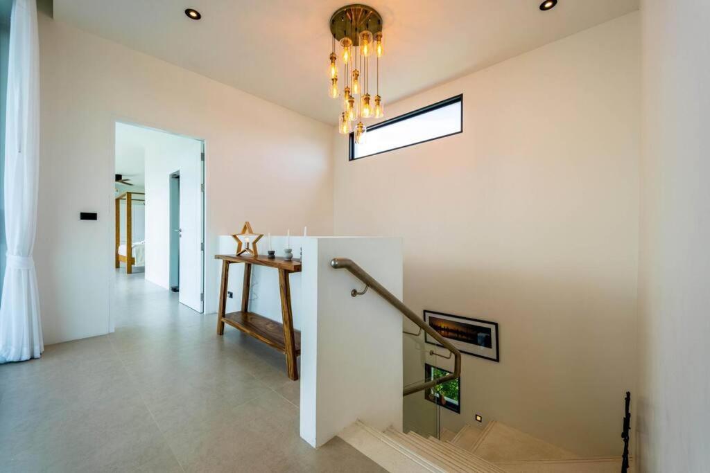 Luxury Modern 6 Bed Private Pool Llw *