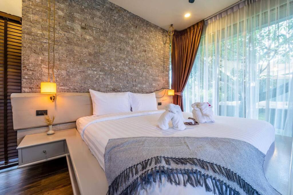 Villa Secluded Oasis For Family And Friends Bm5