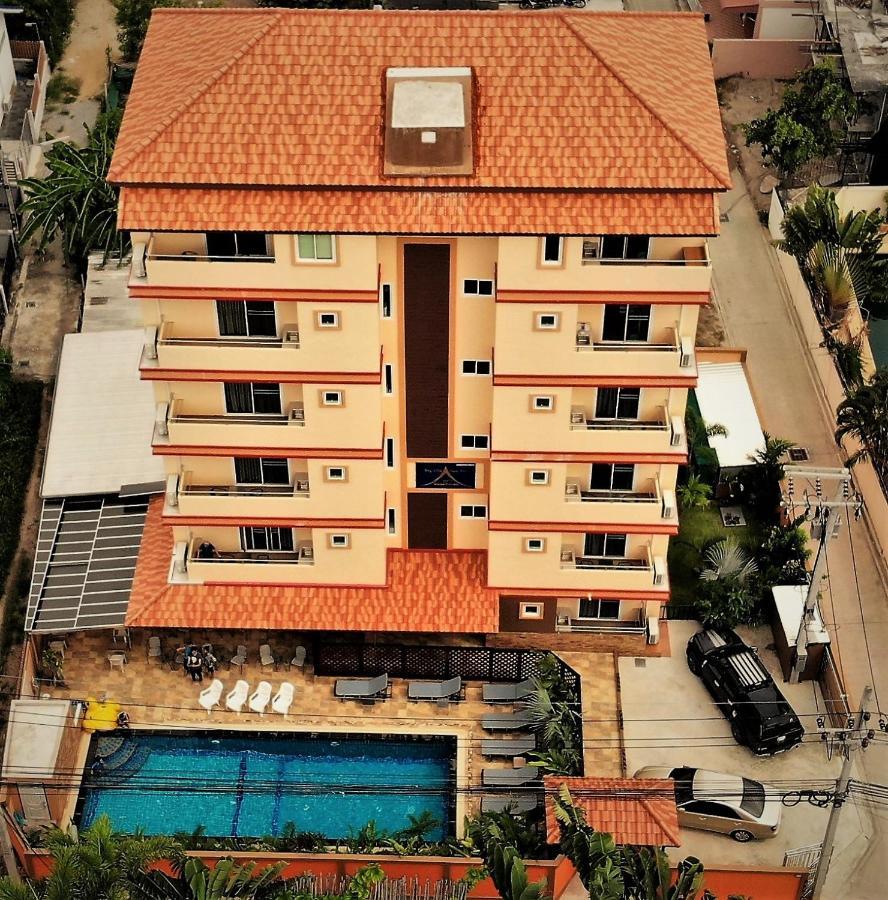 Sky - Adults-only Hotel *
