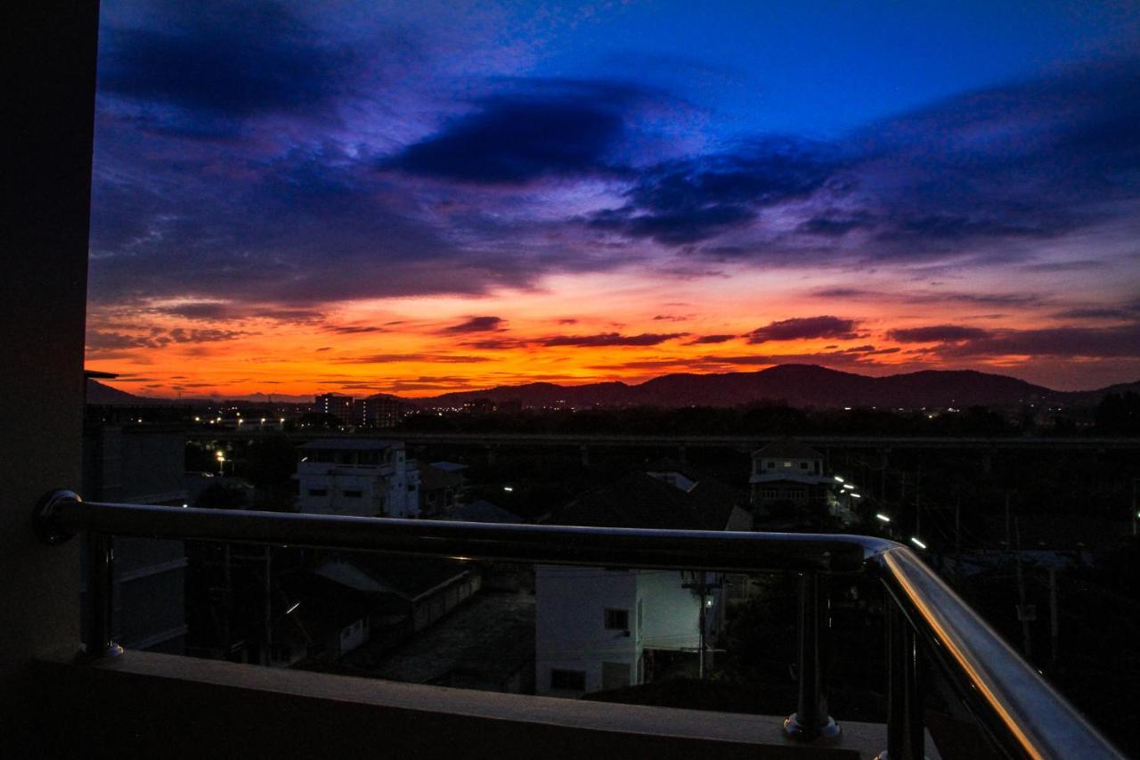Sky - Adults-only Hotel *
