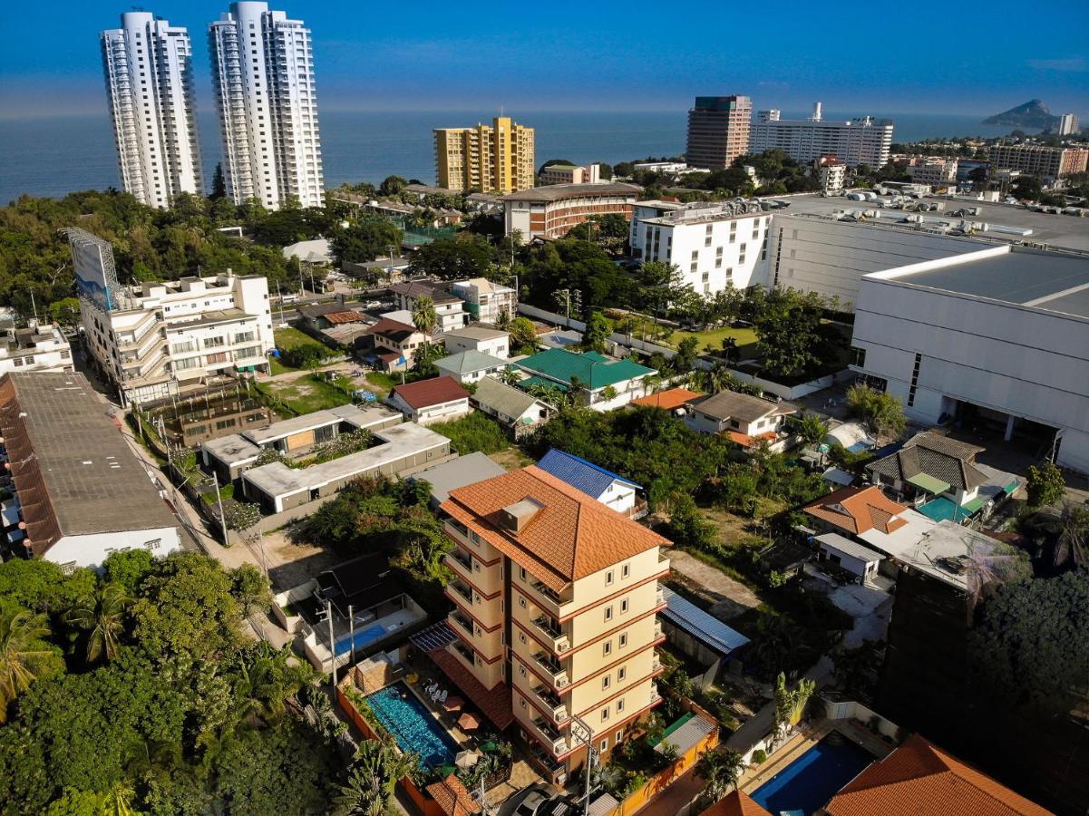 Hotel Sky - Adults-only HHQ