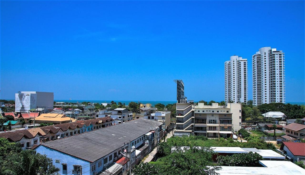 Sky - Adults-only Hotel HHQ