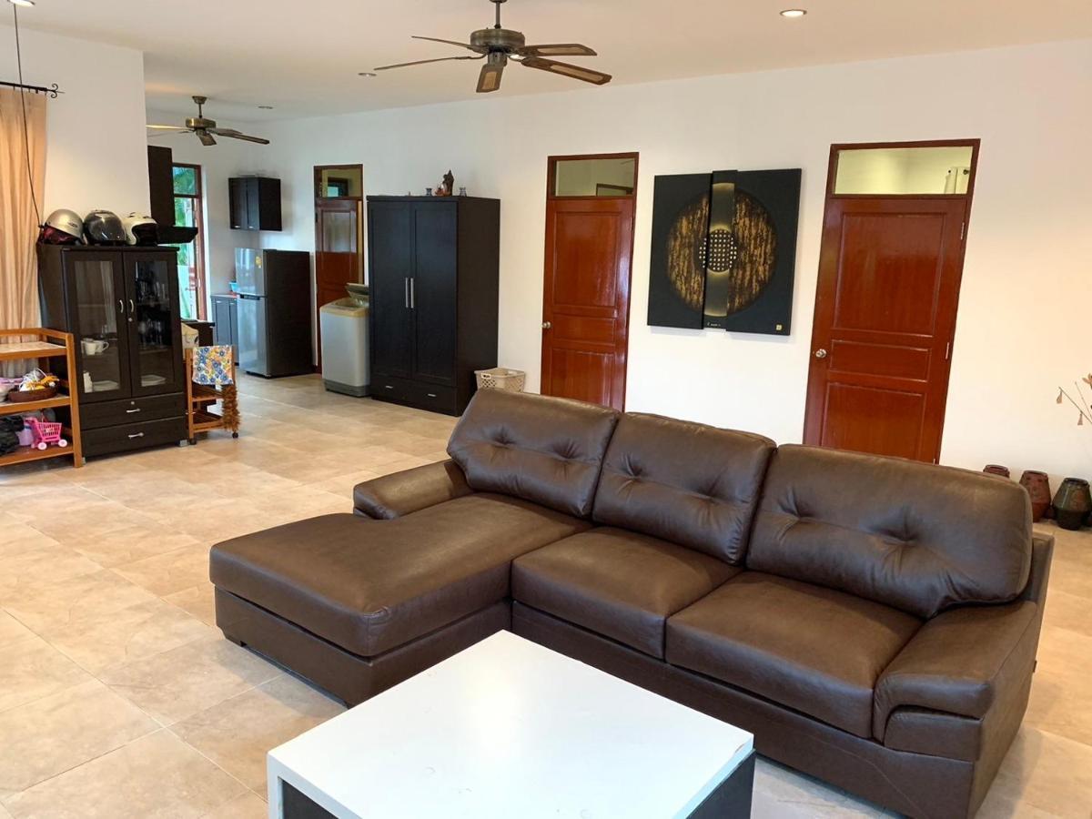 Baan Roth Soi 112 Villa *