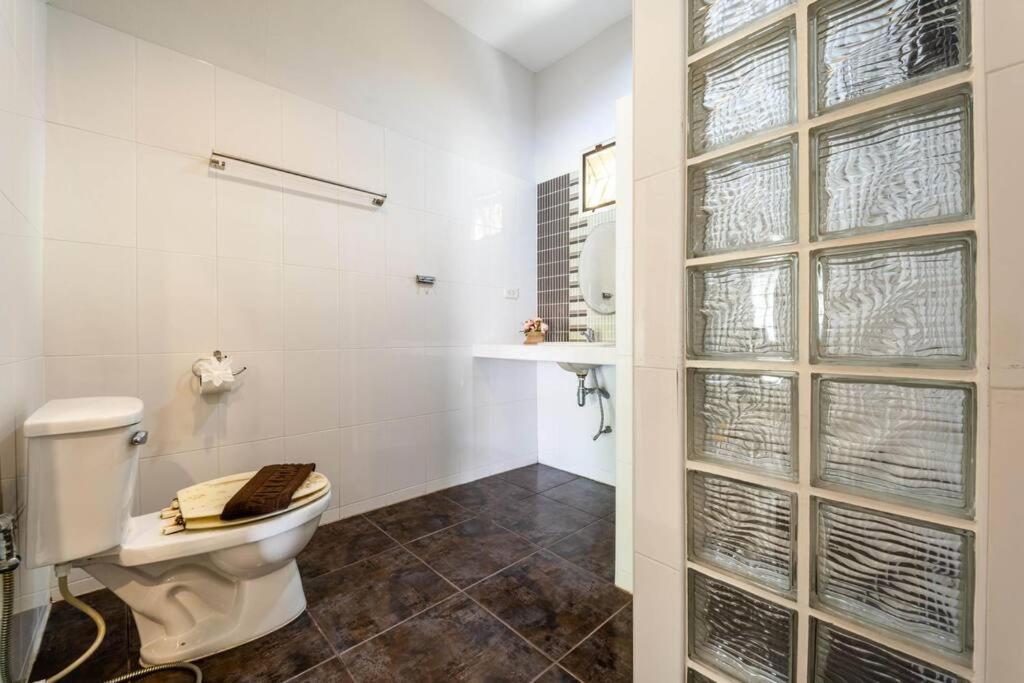 3 Bedroom Pool Close To Center! S102 Hua Hin