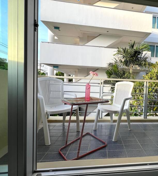 E202 Baan Sanpluem By Pat Apartment *