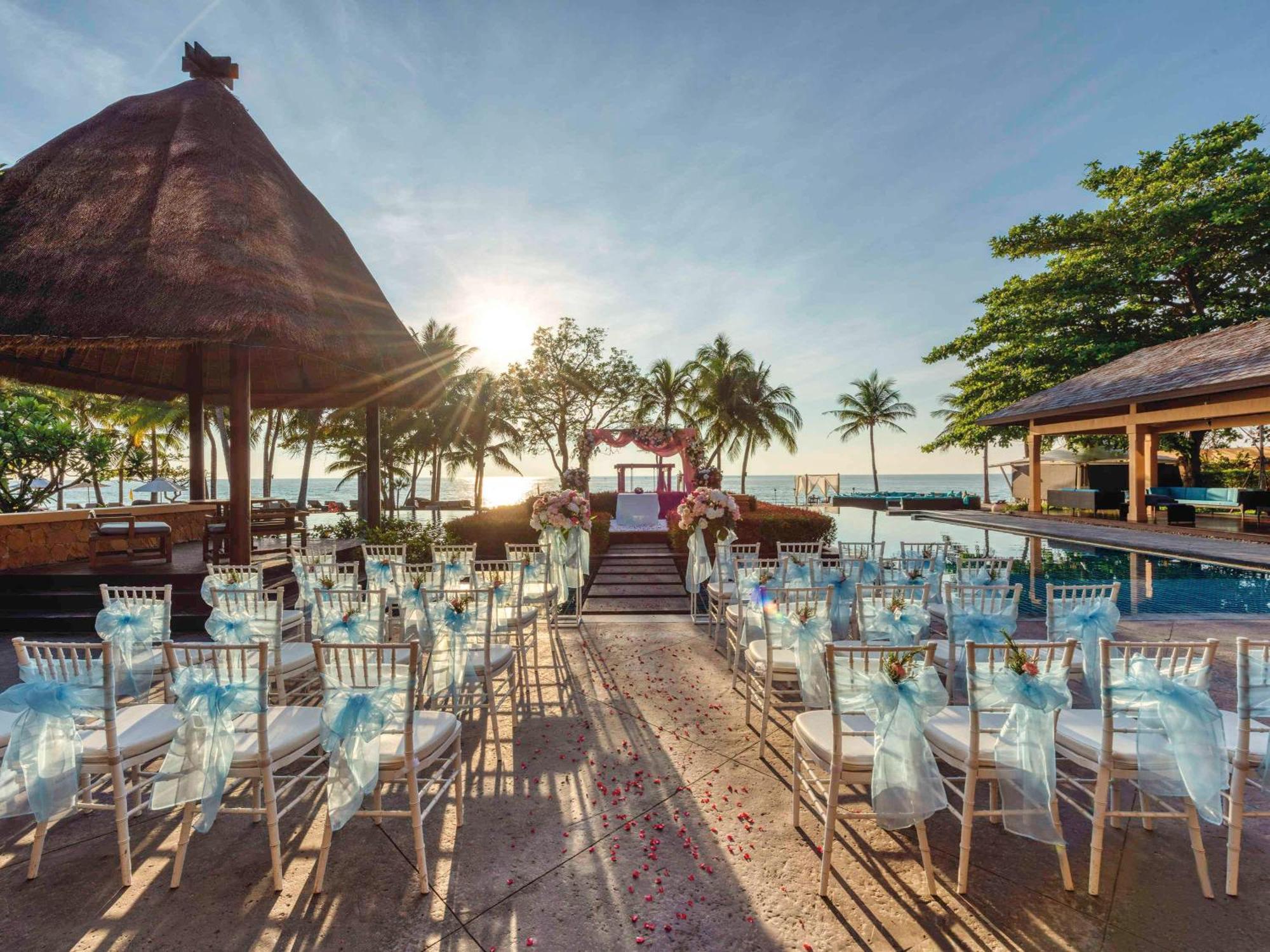 Resort Moevenpick Asara & 5*