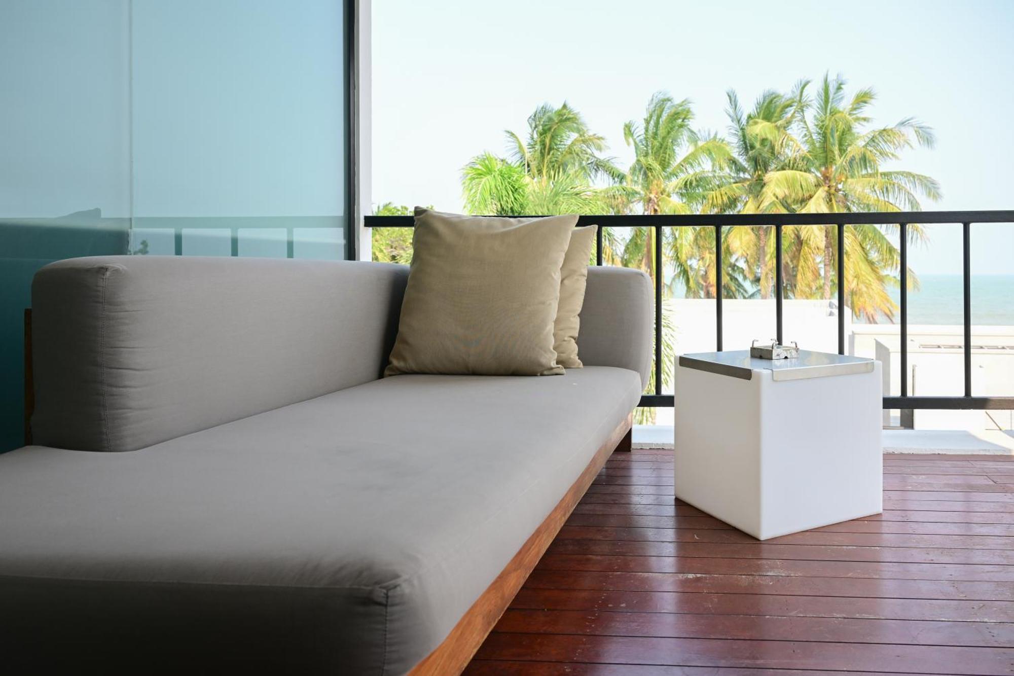 Dune Hotel Hua Hin