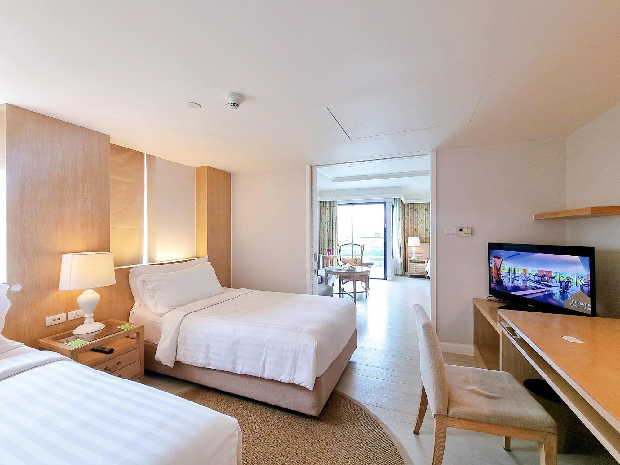 Amari Hotel HHQ