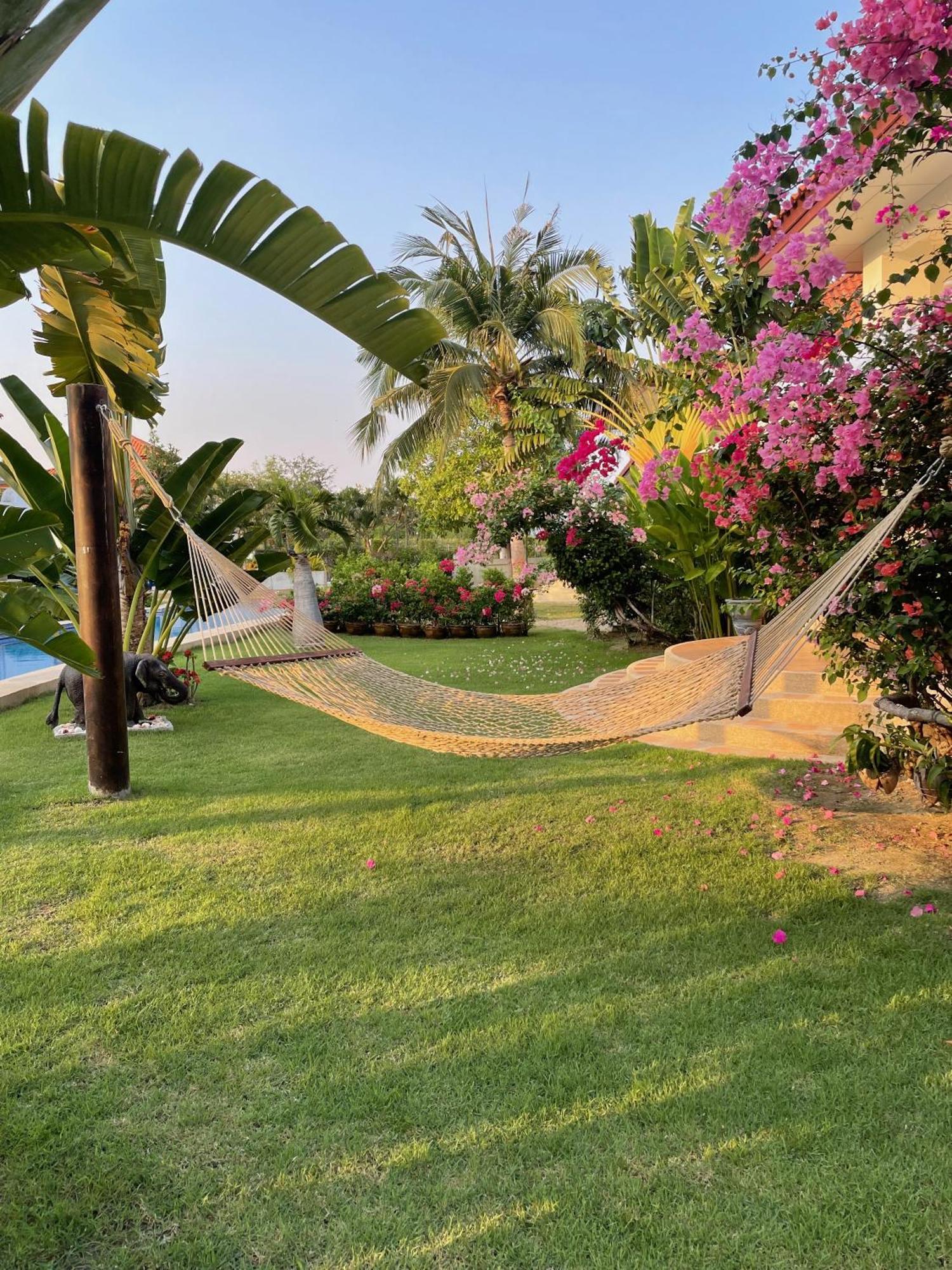 Bougainvillea Villa