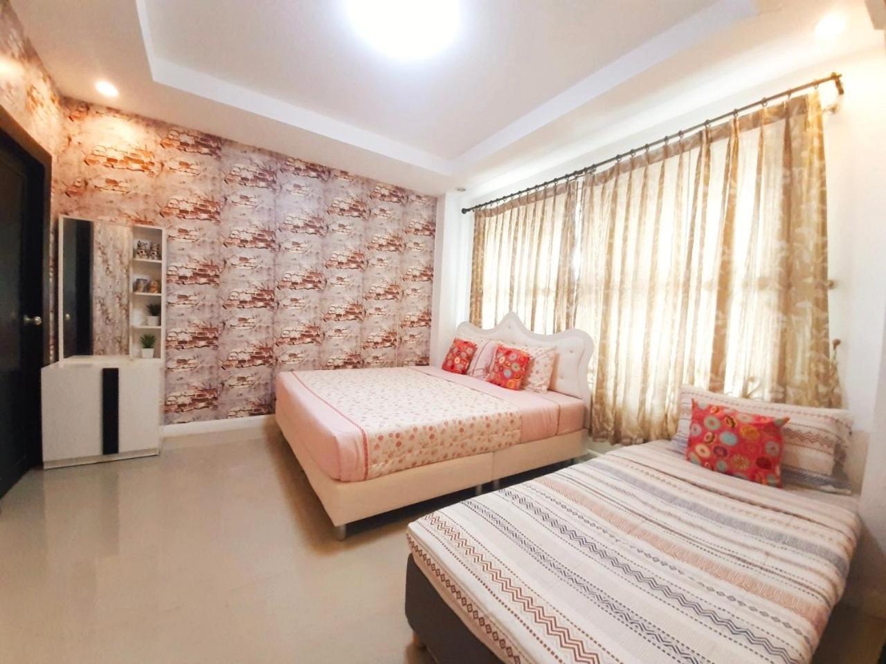 Rocky Party Pool 3 Bedrooom With Bbq & Karaoke *