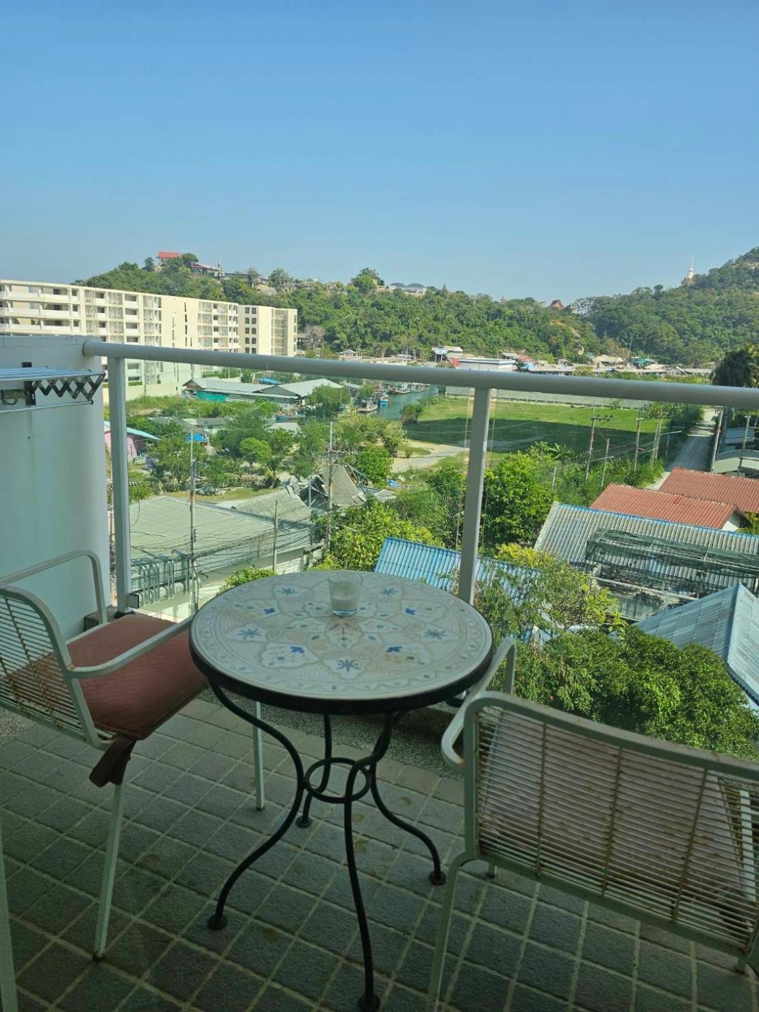 Apartment 266 @the Seacraze *