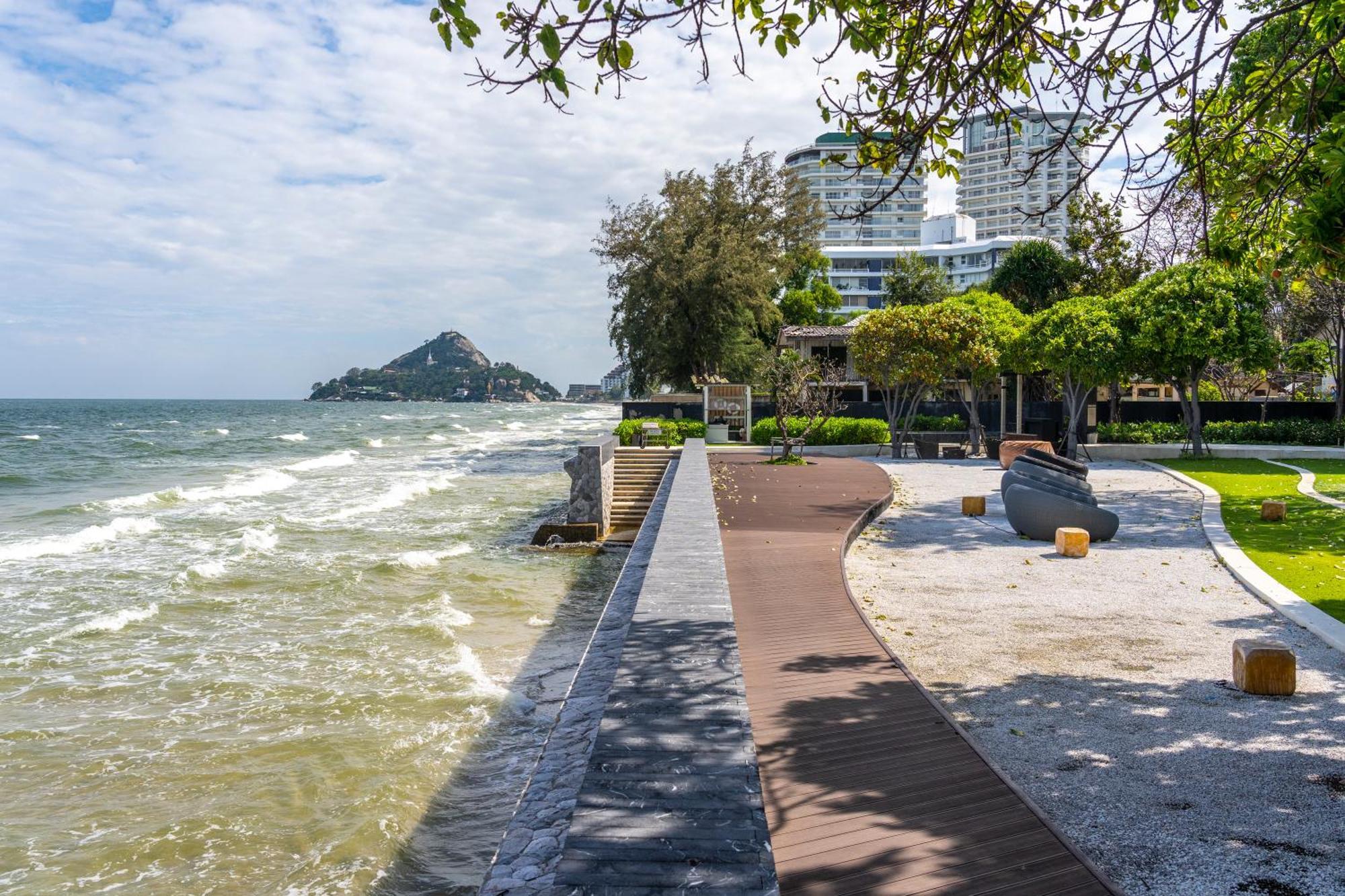 Seaview & Beachfront 2br Apartment Hua Hin
